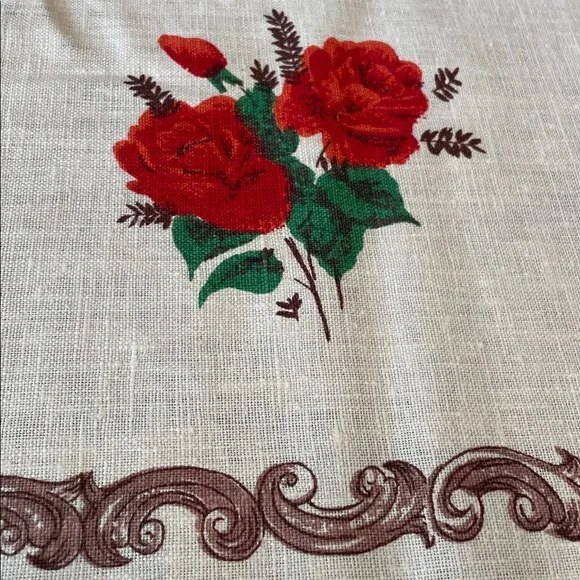 Floral Linen Rectangular Tablecloth - Picture 3 of 4